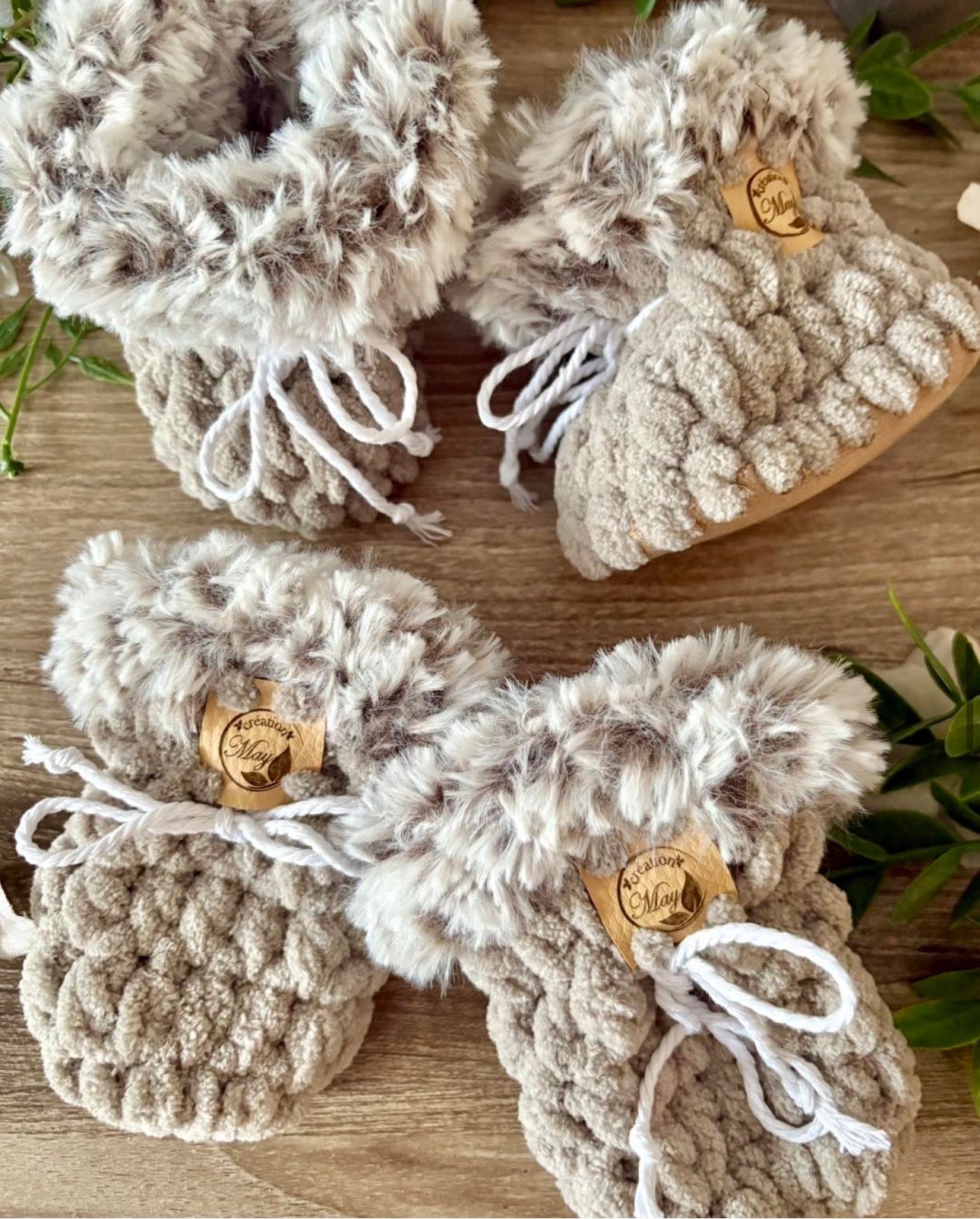 Duo pantoufles et mitaines pour BÉBÉ en polyester AVEC FOURRURE